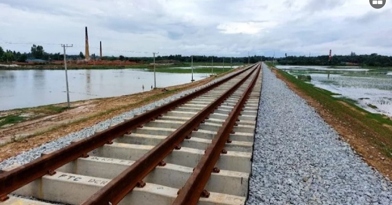 ট্রায়ালের জন্য প্রস্তুত চট্টগ্রাম-কক্সবাজার ট্রেন