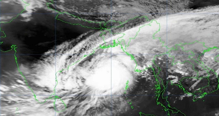 বাংলাদেশের কোথায়, কখন আঘাত হানবে ঘূর্ণিঝড় ‘মিগজাউম’