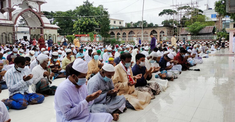 ঈদ উদযাপন করলেও পশু কোরবানি দিচ্ছেন না তারা