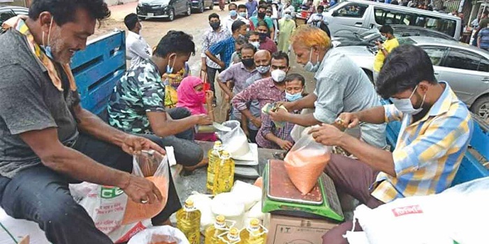 টিসিবির ৩৭ লাখ কার্ড বাতিলের পেছনের কারণ