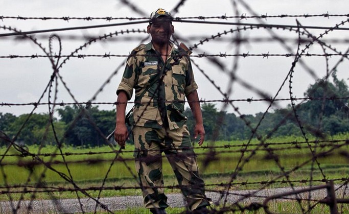 বাংলাদেশ সীমান্তে ত্রিপুরার বাসিন্দাদের আতঙ্কের কারণ জানুন বিস্তারিত