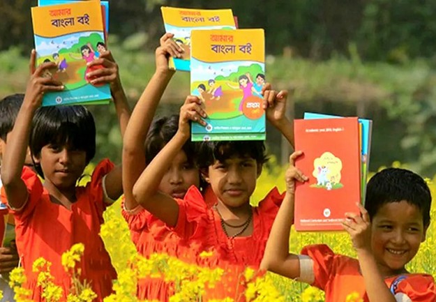 সব শিক্ষার্থী কবে বই পাবে জানালেন প্রাথমিক শিক্ষা উপদেষ্টা