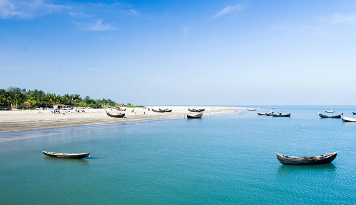 আজ থেকে সেন্টমার্টিনে পর্যটক যাতায়াত বন্ধ