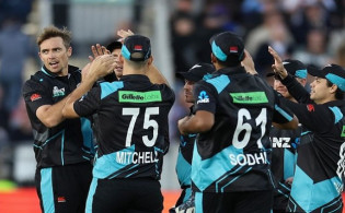 সাকিবকে ছাড়িয়ে আবারও শীর্ষে সাউদি