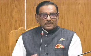‘নির্দিষ্ট কোনো দলের জন্য নির্বাচন থেমে থাকে না’