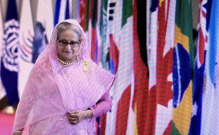 জি-২০ সম্মেলনে যোগ দিলেন প্রধানমন্ত্রী