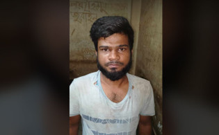 গণধোলাই এড়াতে ৯৯৯-এ ফোন দিল চোর