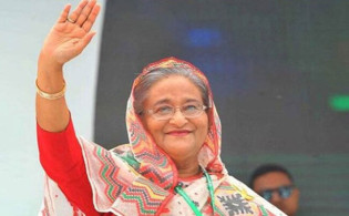 ব্রাসেলসে পৌঁছেছেন প্রধানমন্ত্রী