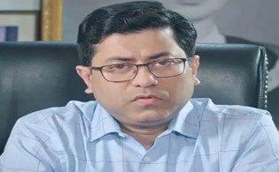 ট্রেড লাইসেন্স ছাড়া কাউকে ব্যবসা করতে দেবো না : তাপস