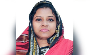 মাকে বিজয়ী করতে এসে নিজেই হয়ে গেলেন এমপি