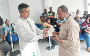 মালয়েশিয়ায় দেড় হাজার প্রবাসী বাংলাদেশির মুখে হাসি
