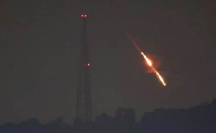 ইরানের হামলায় ইসরাইলের ২ বিমান ঘাঁটিতে ব্যাপক ক্ষয়ক্ষতি