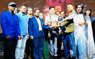 লস অ্যাঞ্জেলসে বালা’র বর্ণিল আয়োজন