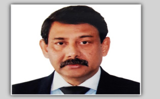 অবসরের আগে এক দিনের জন্য সচিব পদে পদোন্নতি