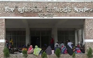 ওসি ও উপজেলা চেয়ারম্যানের নামে চাঁদাবাজির মামলা