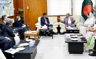 বাংলাদেশে বাণিজ্য ও বিনিয়োগ সম্প্রসারণ চায় কানাডা