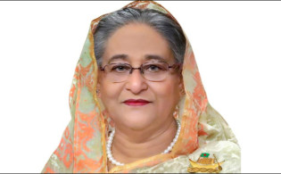 ঘূর্ণিঝড়ে ক্ষতিগ্রস্তদের পাশে দাঁড়াতে প্রধানমন্ত্রীর নির্দেশ