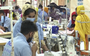 বিশ্বের শীর্ষ ১০০ পোশাক কারখানার ৫৬টি বাংলাদেশে