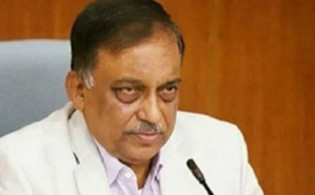 বেনজীর দেশে নাকি বিদেশে সুনির্দিষ্ট তথ্য নেই: স্বরাষ্ট্রমন্ত্রী