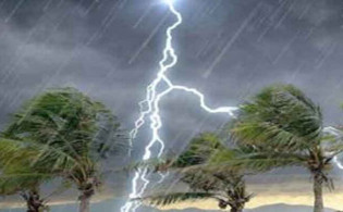 দেশের বিভিন্ন জায়গায় ভারি বর্ষণ ও বজ্রপাতের শঙ্কা
