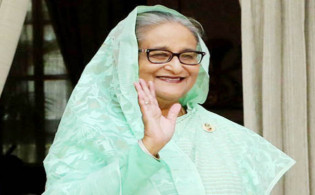 নরেন্দ্র মোদির শপথ অনুষ্ঠানে যোগ দিতে দিল্লি গেলেন প্রধানমন্ত্রী