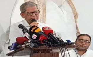 বাজেটে রাঘব বোয়ালদের লুটেপুটে খাওয়ার ব্যবস্থা করেছে সরকার: ফখরুল