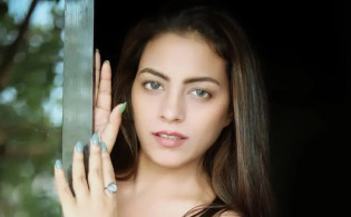 অভিনেত্রীর ঝুলন্ত মরদেহ উদ্ধার