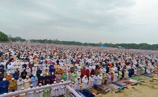 ঈদুল আজহার নামাজ পড়ার নিয়ত ও নিয়ম