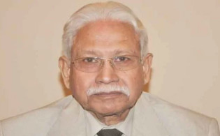 ১৯৭৫ সালের সেনাপ্রধান কে এম সফিউল্লাহ আইসিইউতে