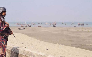 ঈদের পর ফের বিস্ফোরণের শব্দে কাঁপছে টেকনাফ