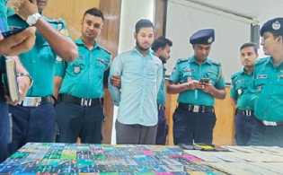 ‘ডলারভর্তি লাগেজ’ ছাড়াতে খোয়া গেল প্রায় ৭৮ লাখ টাকা