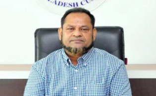 সিলেটের কাস্টমস কমিশনার এনামুলের দেশত্যাগে নিষেধাজ্ঞা