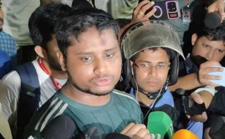 আলোচনায় বসতে রাজি নয় আন্দোলনকারীরা