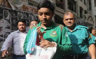 ১৭ বছরের সেই কলেজছাত্রের রিমান্ড বাতিল