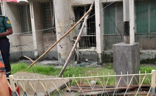সচিবালয়ের ৯ নম্বর ভবনে আগুন