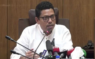 প্রকাশ্যে ক্ষমা চাইলেন পলক