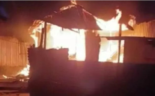 লক্ষ্মীপুরে এমপি ও উপজেলা চেয়ারম্যানের বাসায় আগুন, সংঘর্ষে নিহত ৮
