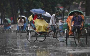 টানা ৩ দিন ভারি বৃষ্টি হতে পারে যেসব জেলায়
