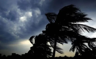 রাতের মধ্যে যেসব অঞ্চলে ঝড়ের আভাস
