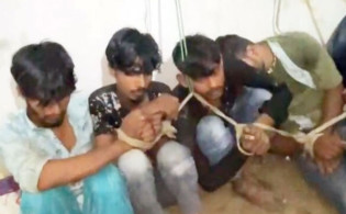 ছাগলনাইয়ায় ১০ ডাকাতকে গণপিটুনি