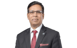 ডিএসই থেকে সরে দাঁড়ালেন মাজেদুর রহমান