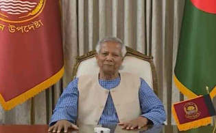 জাতির উদ্দেশে দেওয়া ভাষণে আন্দোলনকারীদের উদ্দেশে যা বললেন প্রধান উপদেষ্টা