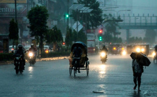 রাতেই ১০ অঞ্চলে ঝড়ের আভাস