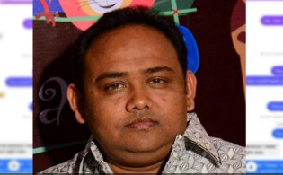 রাতের বেলায় ছাত্রীদের ভিডিও কল ও কুরুচিপূর্ণ বার্তা পাঠাতেন বিশ্ববিদ্যালয়ের শিক্ষক