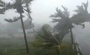 দেশের আট অঞ্চলে ঝড়-বৃষ্টির শঙ্কা