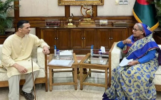 দুই হাতে টাকা বানাতে বলতেন শেখ হাসিনা: সোহেল তাজ