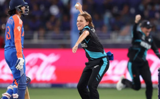 নারী বিশ্বকাপের প্রথম ম্যাচে ধাক্কা ভারতের