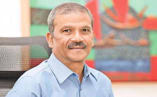 প্রবাসীদের সুখবর দিলেন আসিফ নজরুল