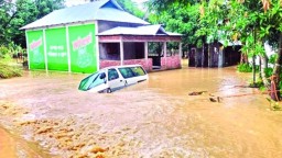 শেরপুরে বন্যায় ৫ জনের মৃত্যু