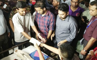 ছাত্র-জনতার অভ্যুত্থানে আহত ১৫ জন পেলেন ১ লাখ টাকা করে